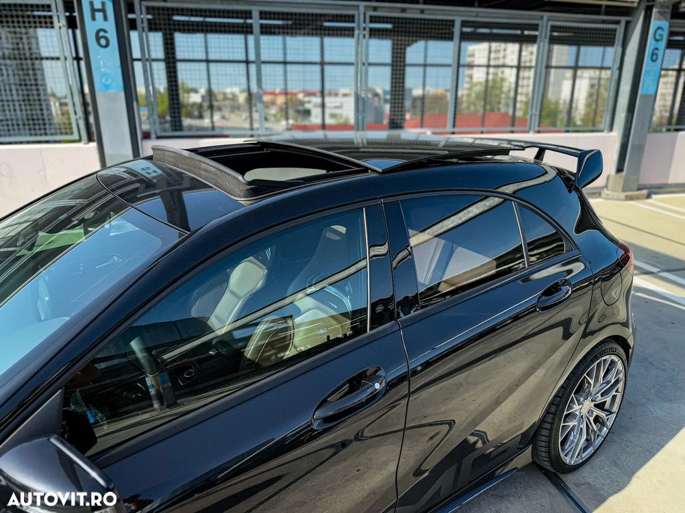 Mercedes-Benz A 45 AMG - 4