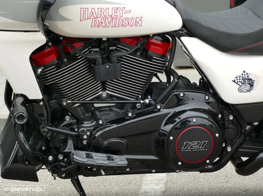 Harley-Davidson FL - 19