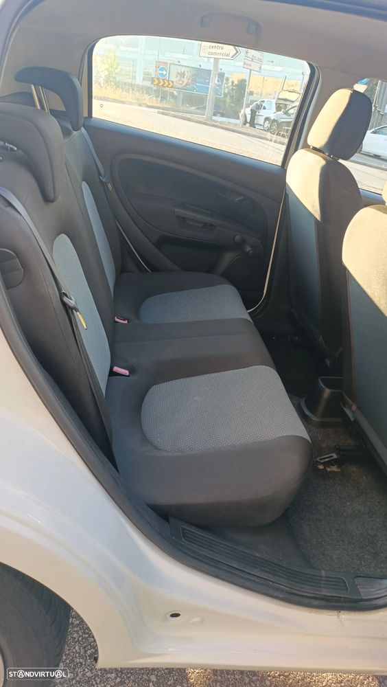Fiat Grande Punto 1.2 8V Actual - 6