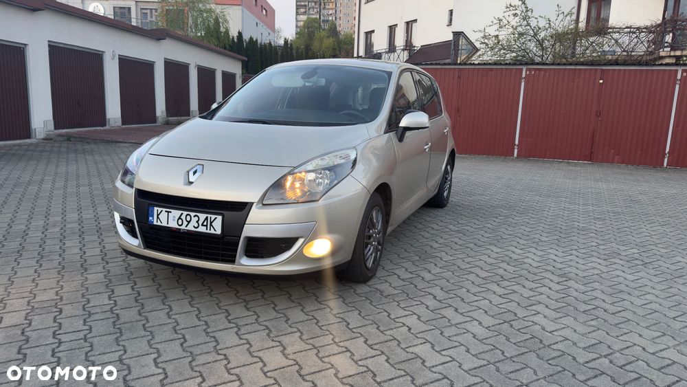 Renault Scenic 1.6 16V 110 Xmod Paris - 6