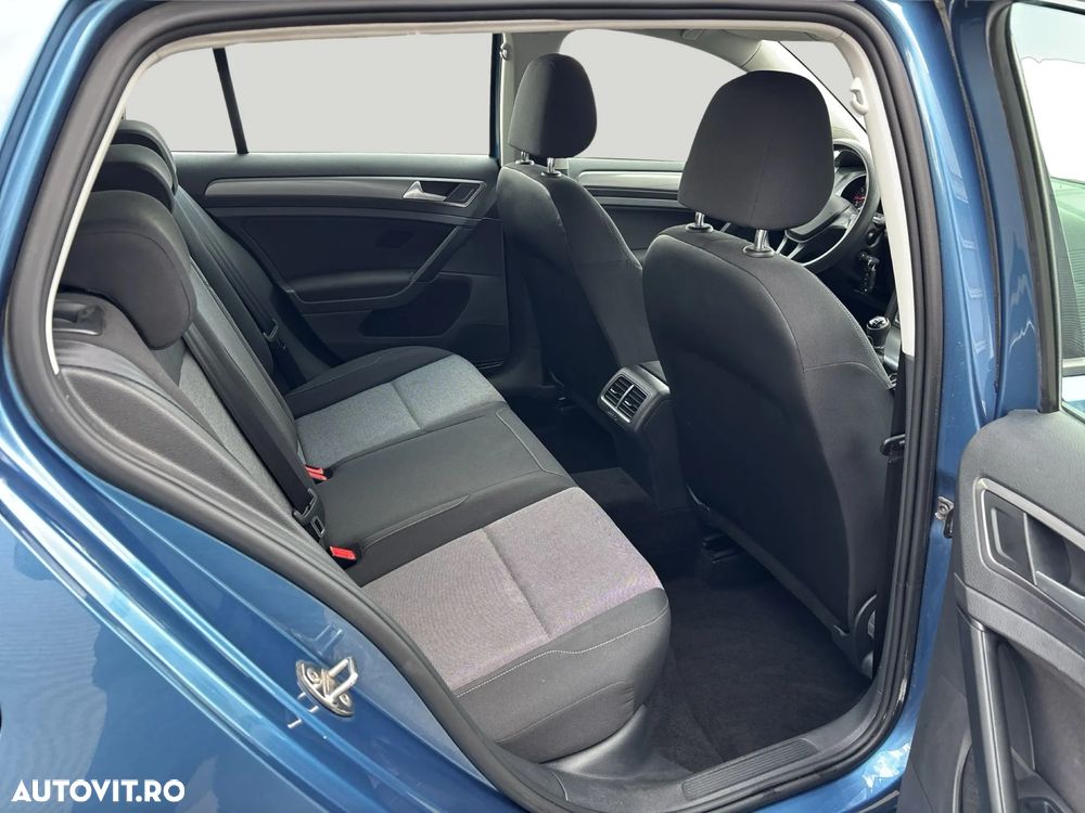 Volkswagen Golf 1.2 TSI BMT Trendline - 19