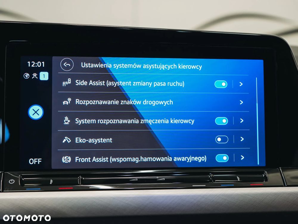 Volkswagen Golf - 27