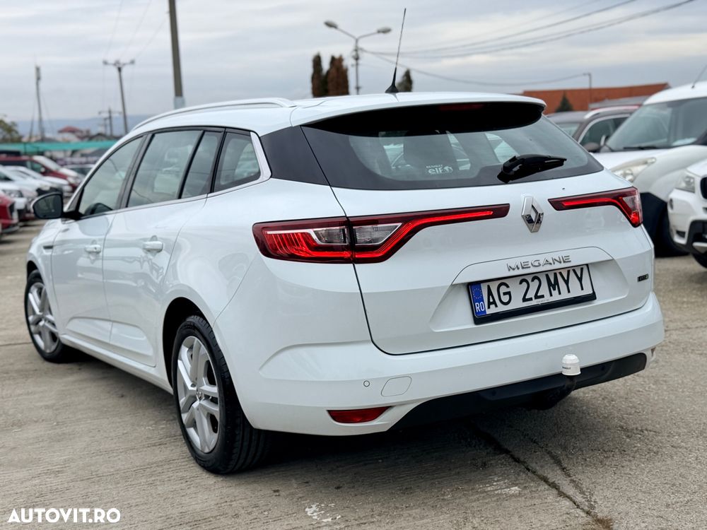 Renault Megane 2016 photo 4