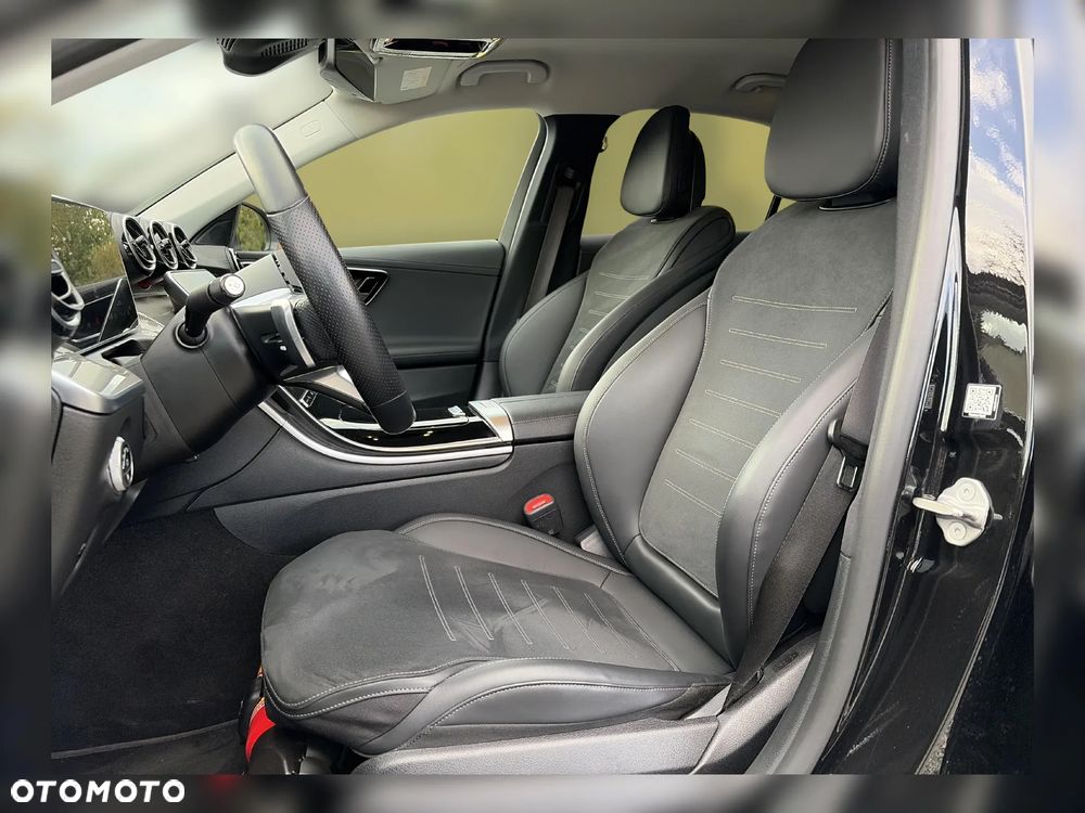 Mercedes-Benz Klasa C 200 d mHEV AMG - 10