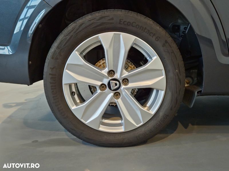 Dacia Logan TCe 90 MT6 Comfort - 9