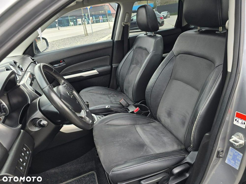 Suzuki Vitara - 25
