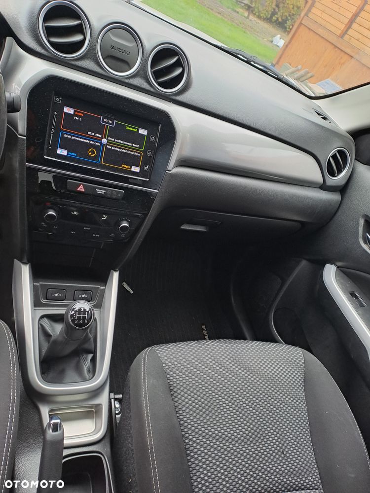Suzuki Vitara 1.6 Premium 2WD - 11
