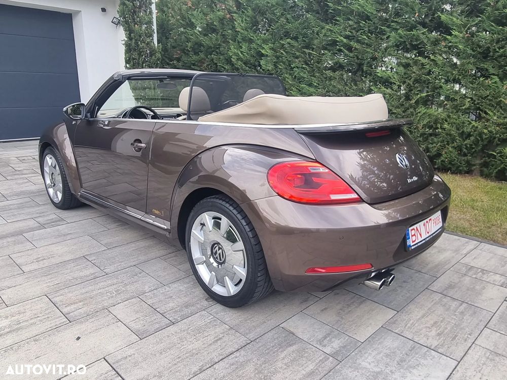 Volkswagen Beetle The Cabriolet 2.0 TDI 70s - 10