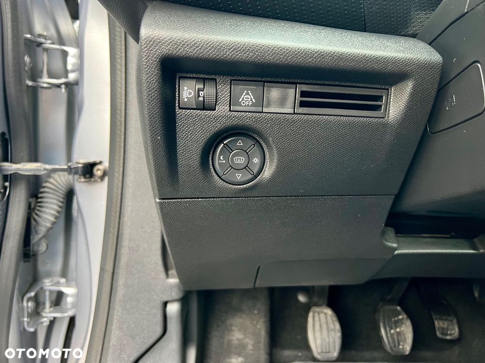 Citroën C4 1.5 BlueHDi Shine S&S - 23