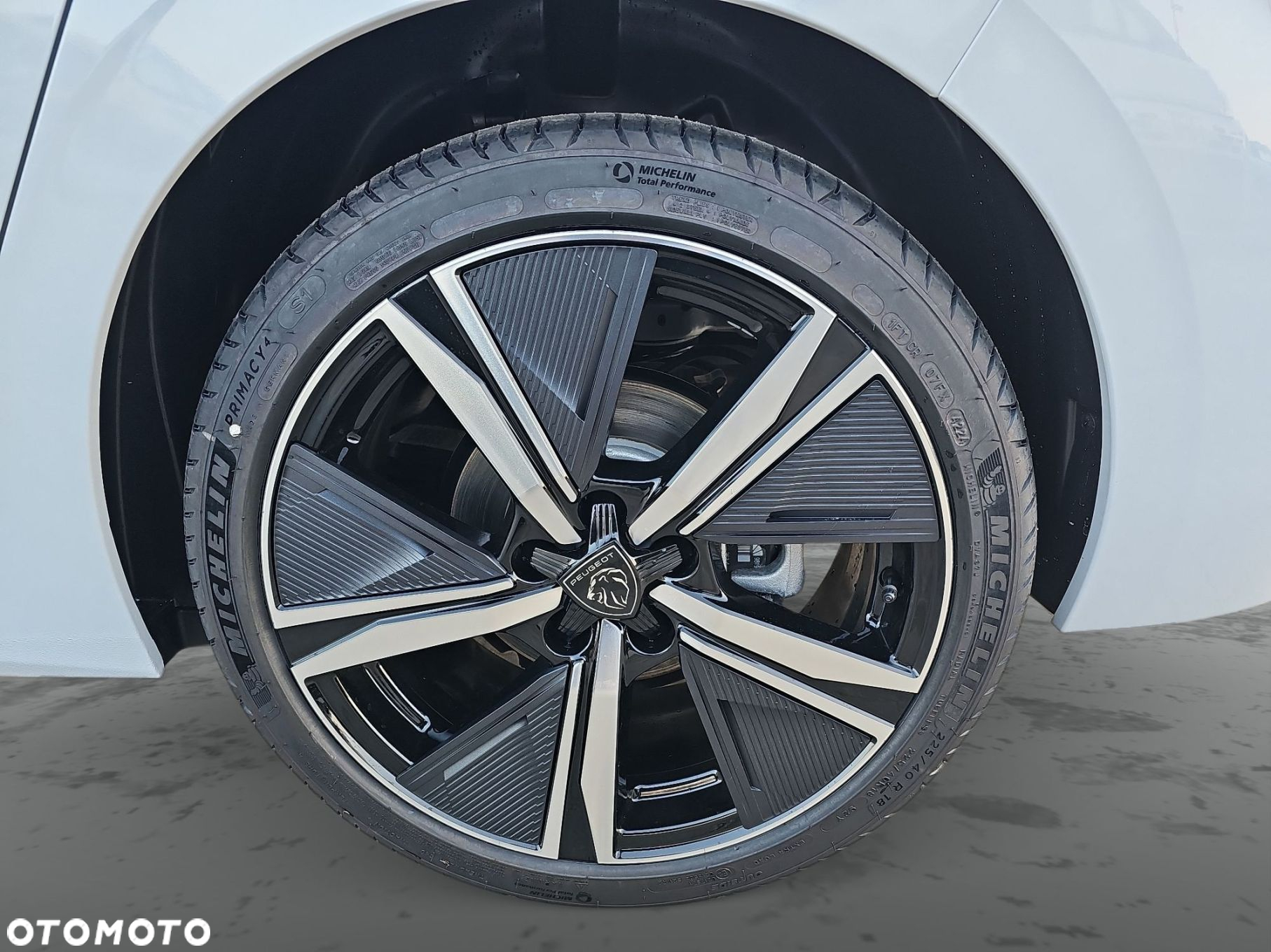 Peugeot 308 - 16