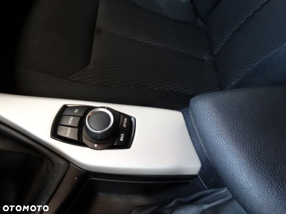 BMW Seria 1 116i Edition M Sport Shadow - 22