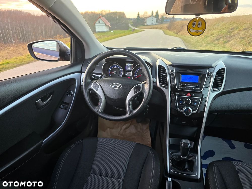 Hyundai i30 1.4 Comfort - 25