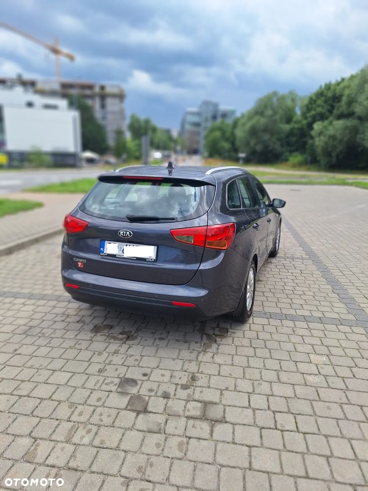 Kia Ceed 1.6 GDI M - 4