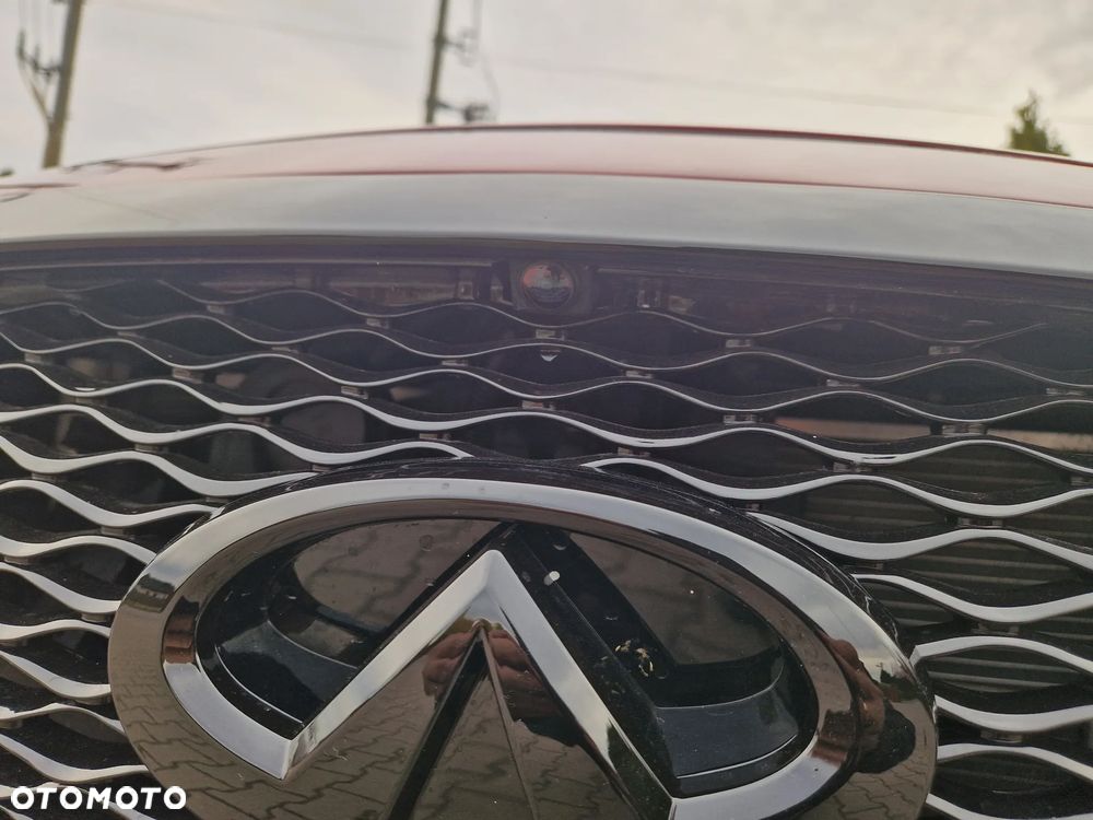Infiniti Q50 - 31