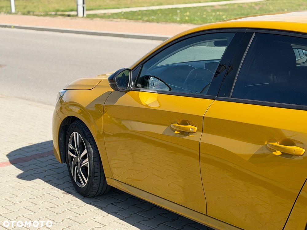Peugeot 208 - 7