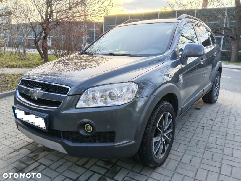 Chevrolet Captiva 2.0 d Base - 1