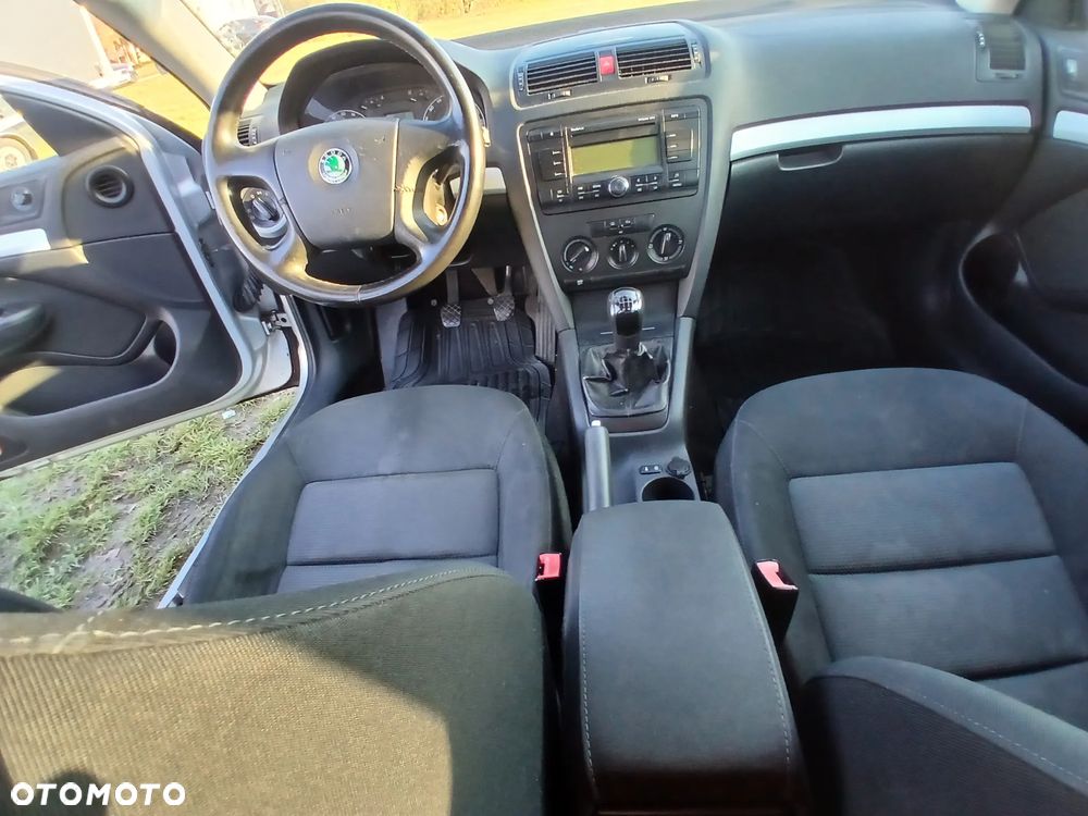 Skoda Octavia 1.9 TDI Ambiente - 10