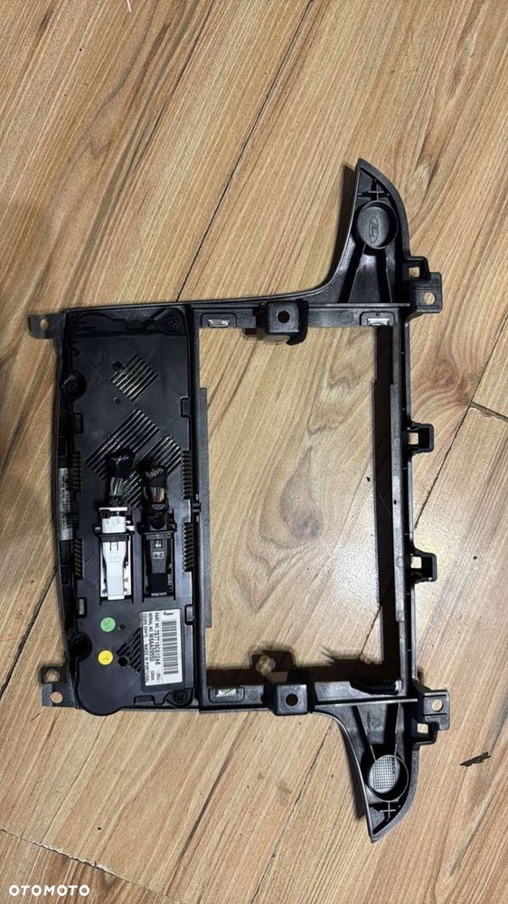 ramka radia z panelem klimatyzacji ford s-max mk1 lift - 3