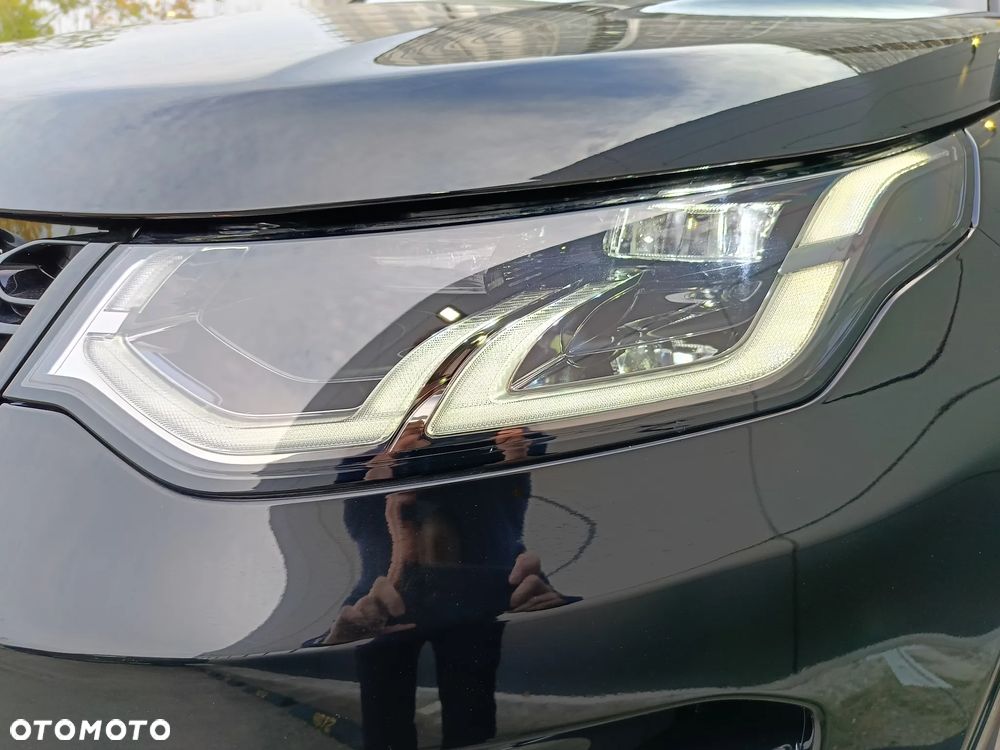 Land Rover Discovery Sport - 11