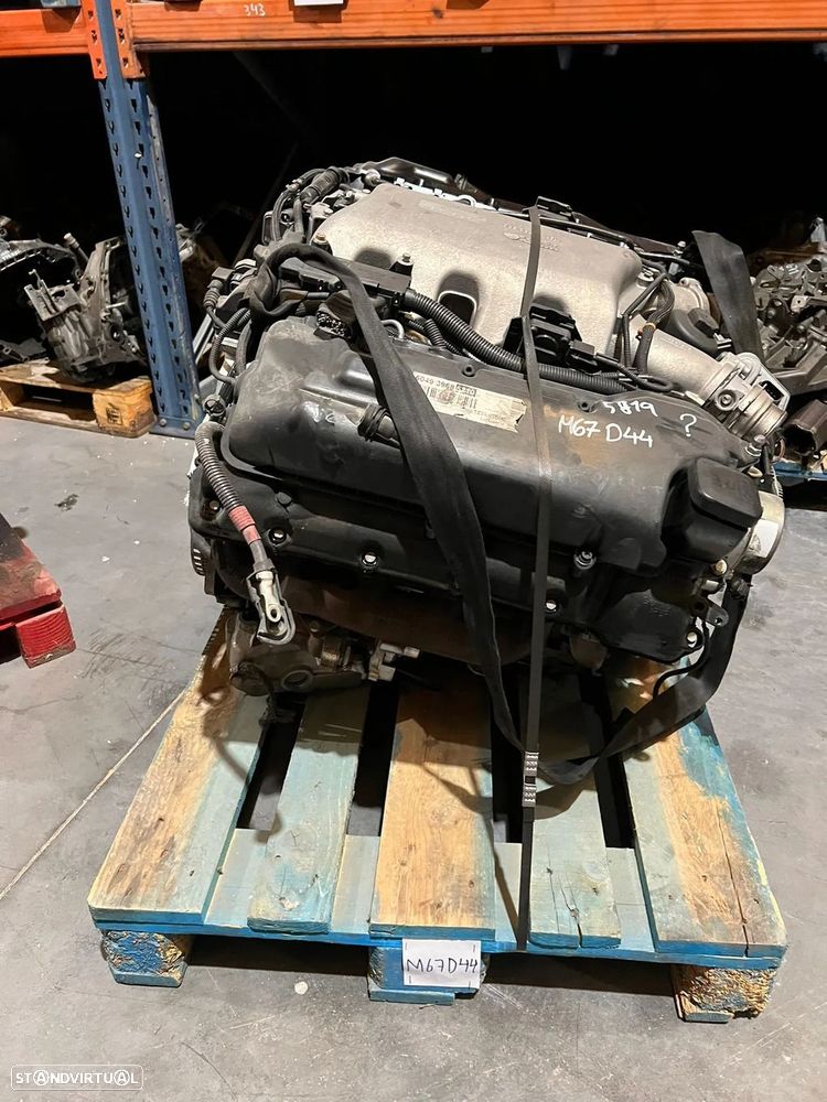 Motor BMW 4.4 BiTurbo Ref: M67D44 - 1