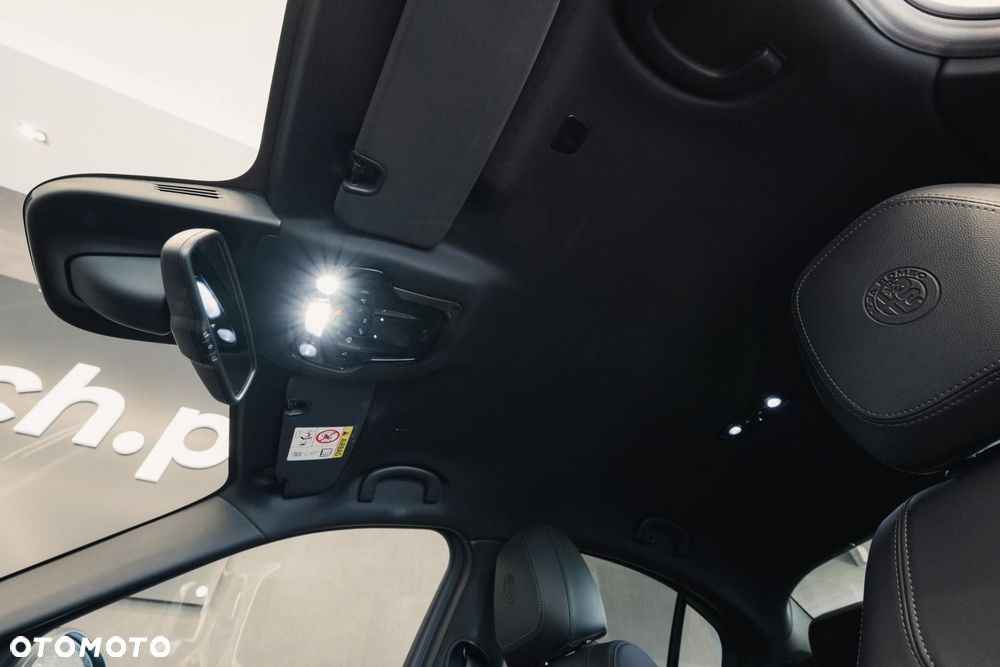Alfa Romeo Giulia 2.0 Turbo Veloce Q4 - 35