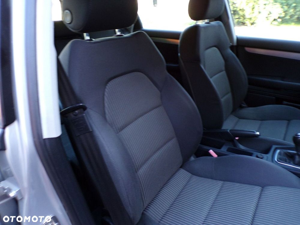 Audi A4 Avant - 31