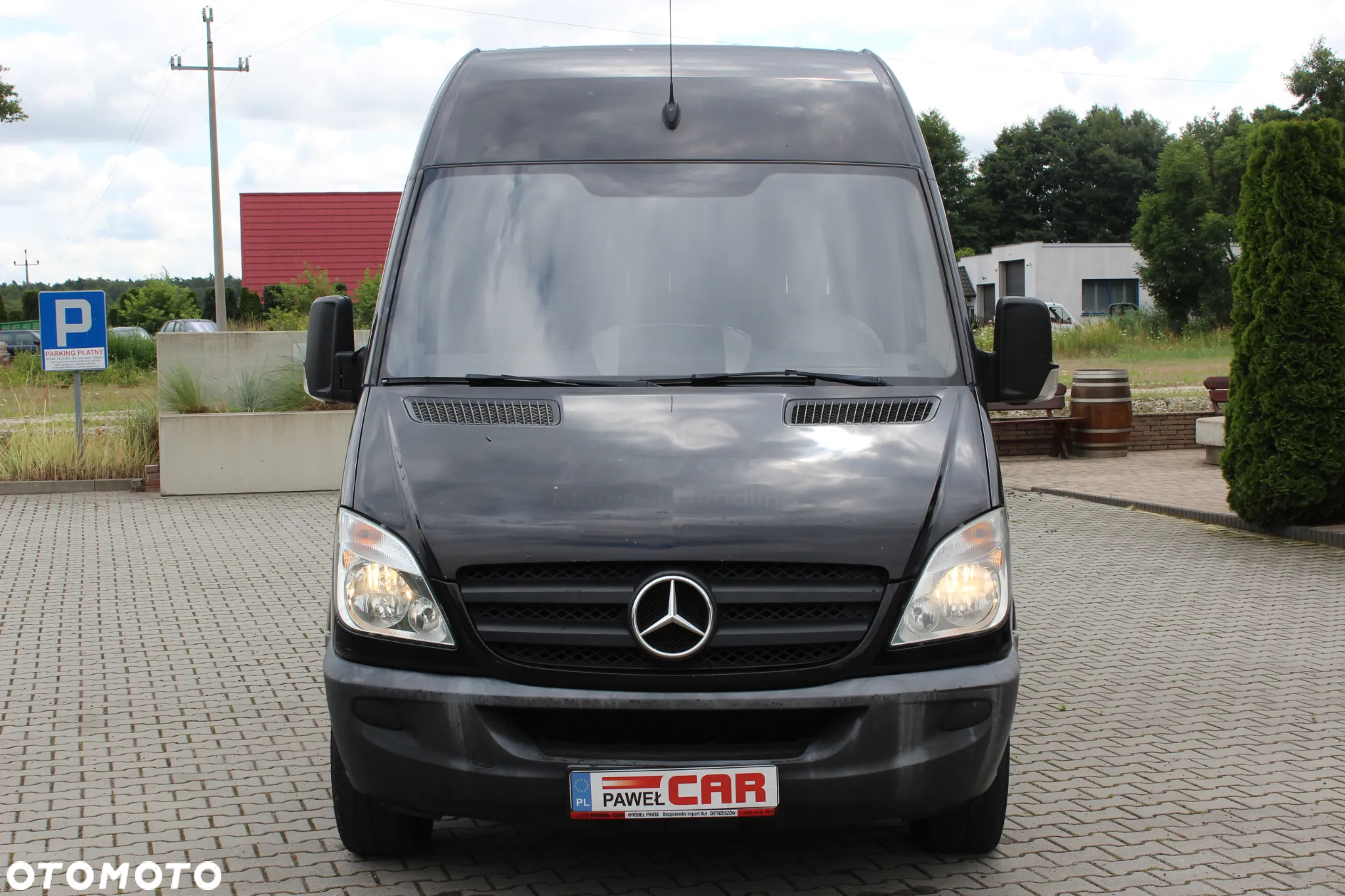 Mercedes-Benz Sprinter - 2