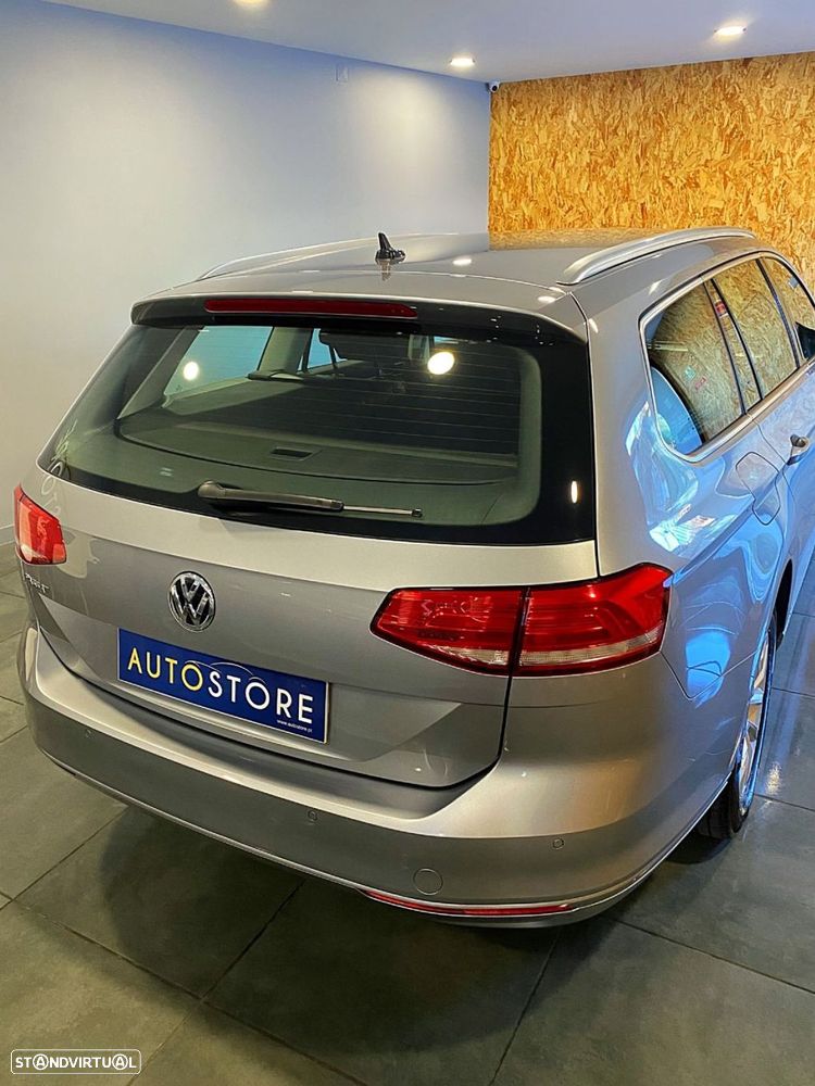 VW Passat Variant - 19