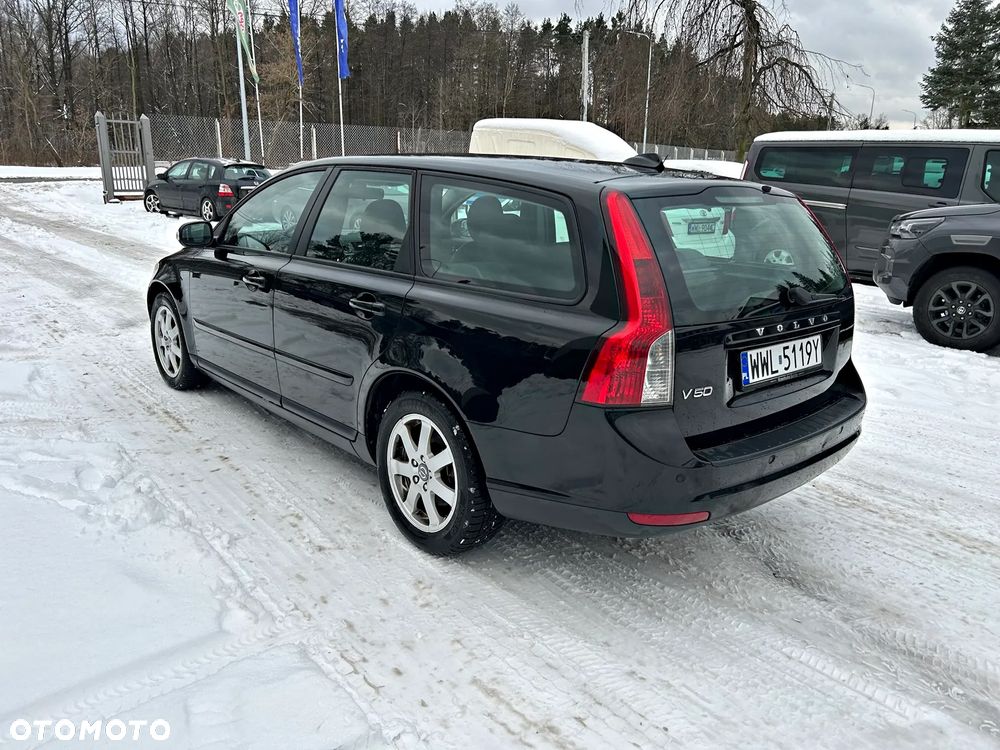 Volvo V50 2.4 Momentum - 3