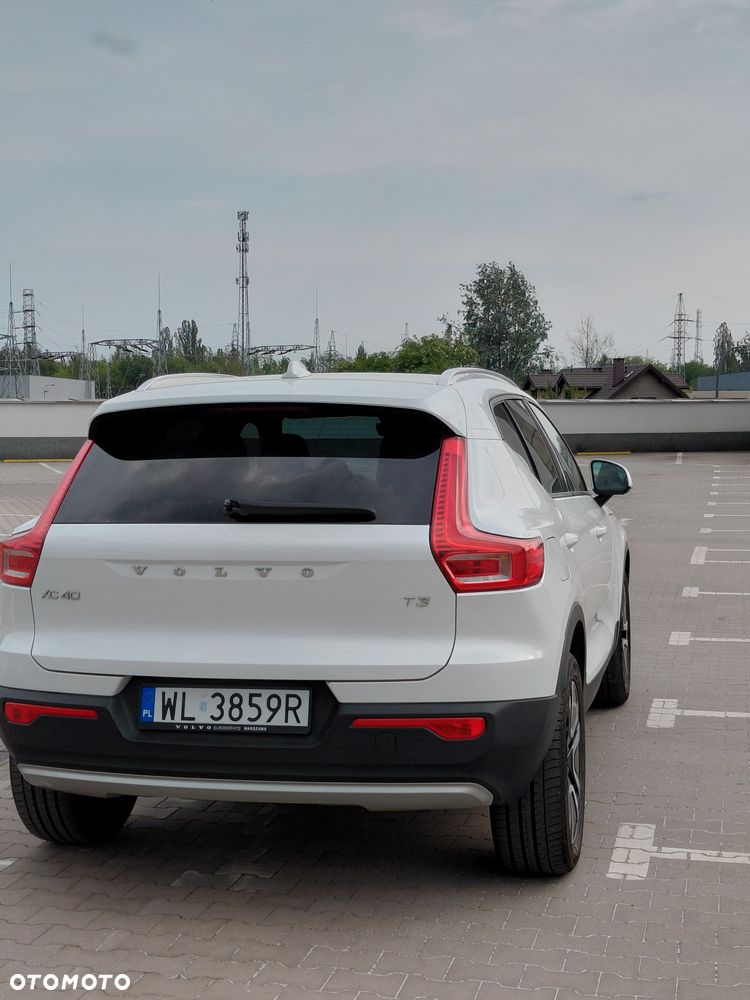 Volvo XC 40 T3 Momentum - 27