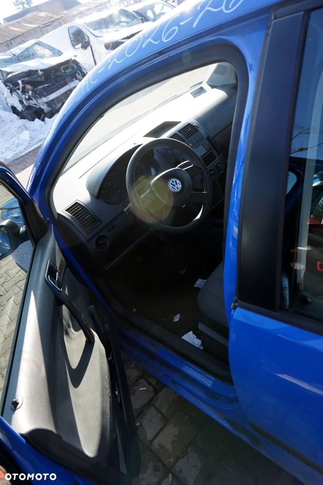 VOLKSWAGEN POLO IV 9N 5D HB 2003 LA5F 1.2 12V AWY 54KM GER NIEBIESKI na części - 13