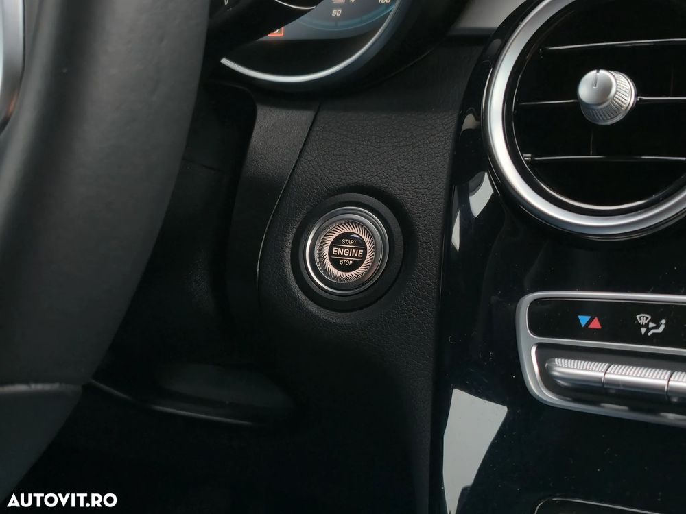 Mercedes-Benz GLC 300 de 4Matic 9G-TRONIC - 12