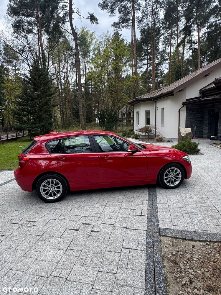 BMW Seria 1 116i - 10