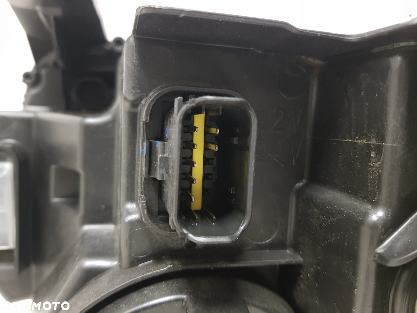 DACIA DUSTER 2 II LIFT 21- LAMPA PRAWA PRZEDNIA PRAWY PRZÓD  LED 260101613R EUROPA ORYGINAŁ - 10