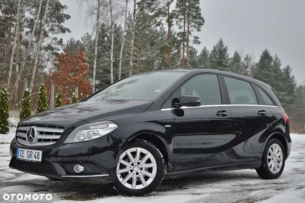 Mercedes-Benz Klasa B 180 BlueEFFICIENCY Edition - 10