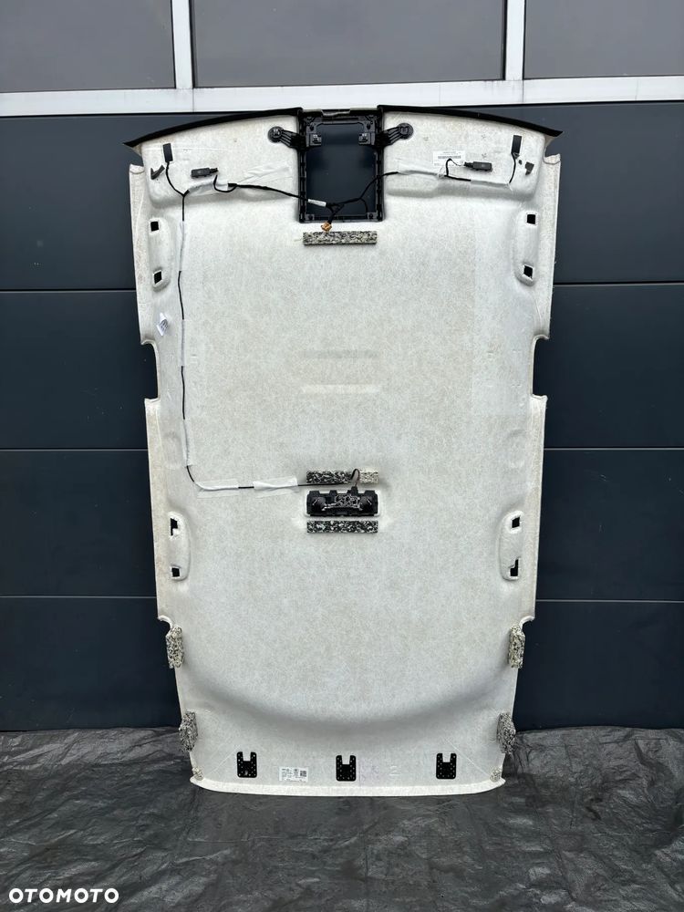 Vw Tiguan II 5NA podsufitka czarna 5NA867501AF - 4