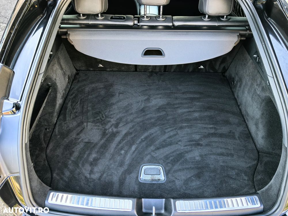 Mercedes-Benz GLC Coupe 350 e 4MATIC - 28