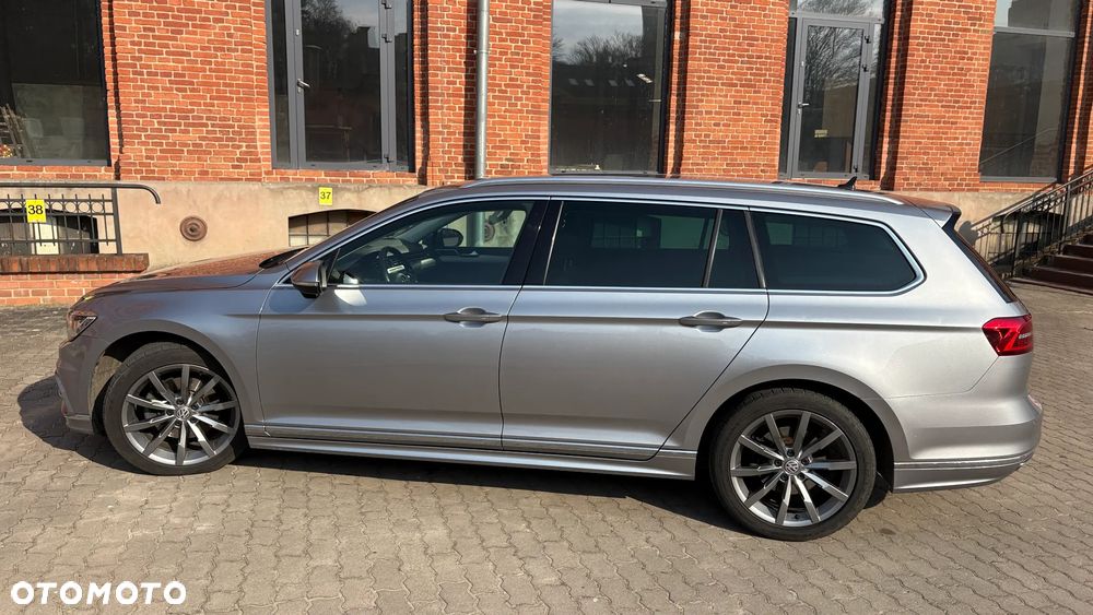 Volkswagen Passat - 5
