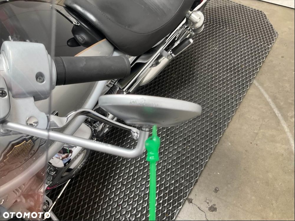 Harley-Davidson Softail V-Rod - 16