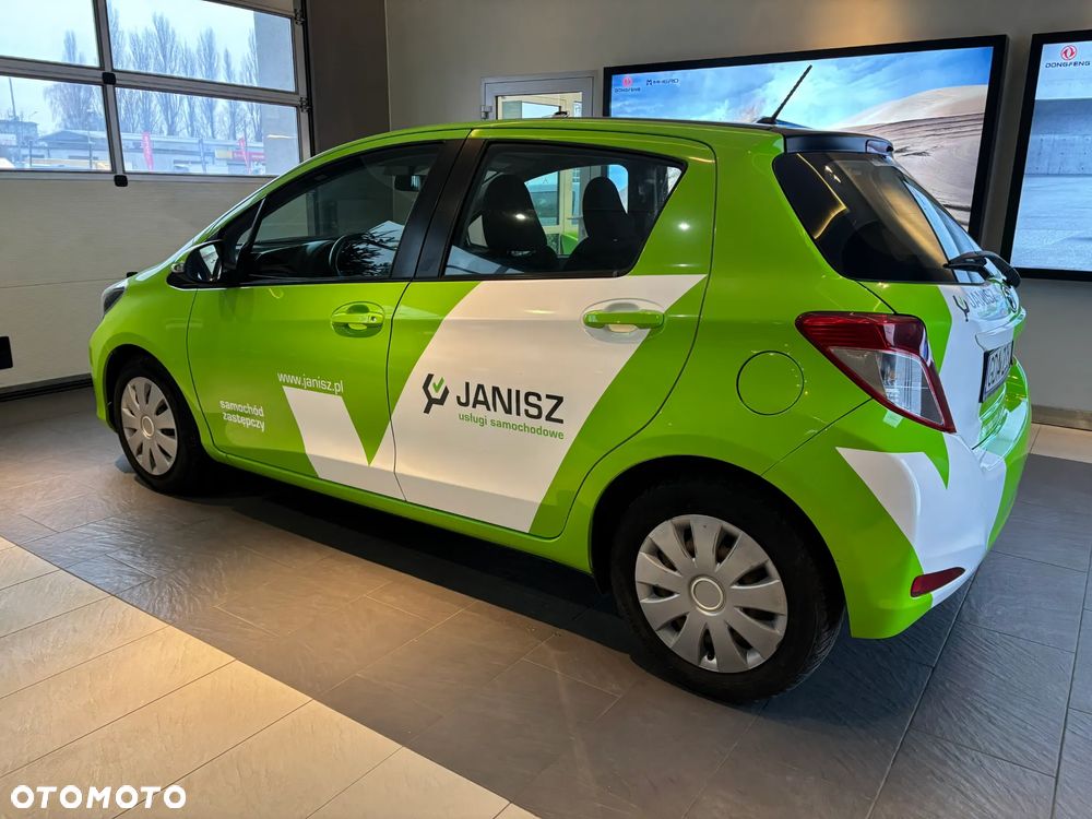 Toyota Yaris - 4