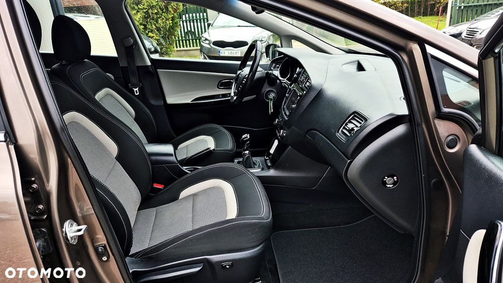 Kia Ceed 1.6 GDI XL - 37