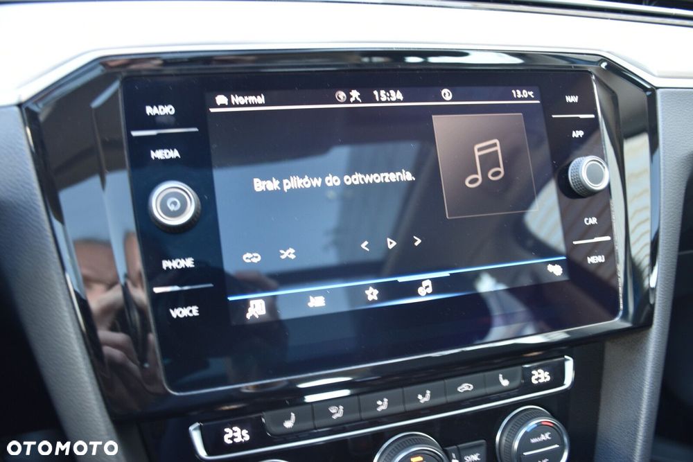 Volkswagen Passat 2.0 TDI Bi-Turbo BMT 4Mot Highline DSG - 22