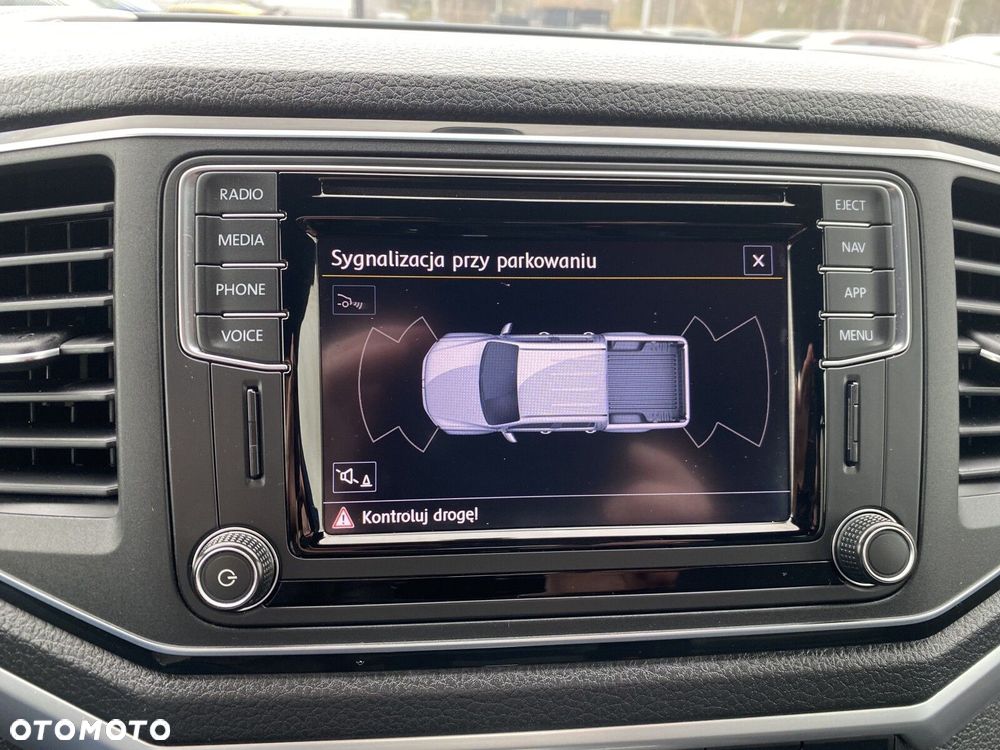 Volkswagen Amarok - 21