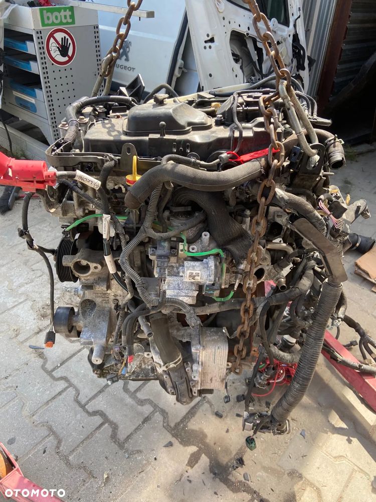 MASTER III MOVANO silnik M9T716 Biturbo - 3