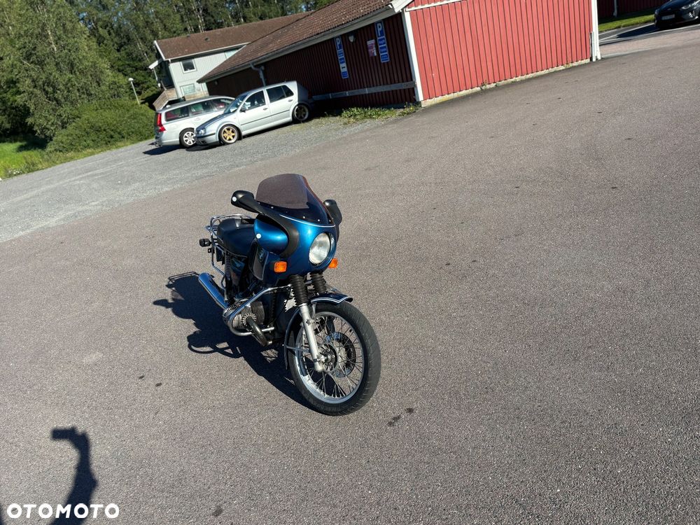 BMW R - 8