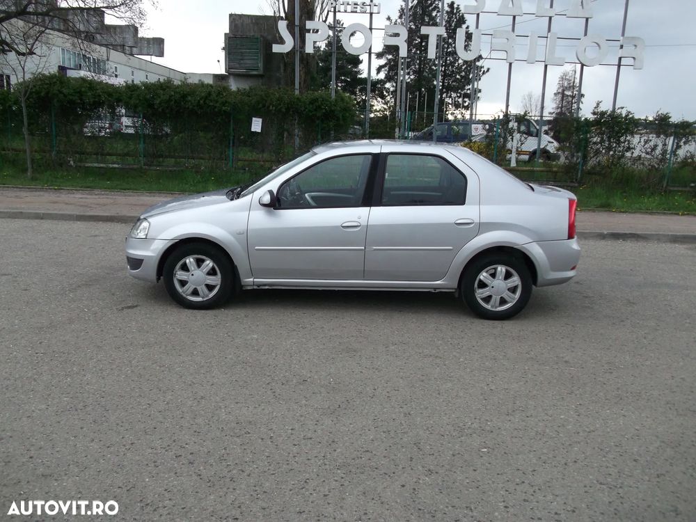 Dacia Logan - 8