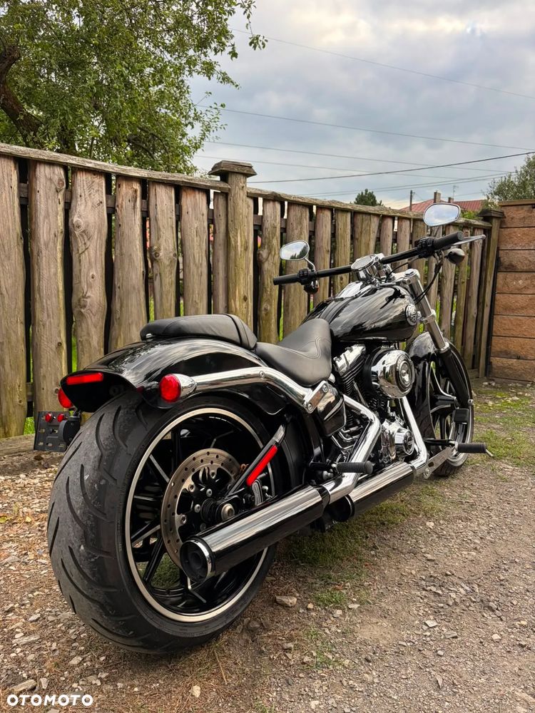 Harley-Davidson FXSB Breakout - 9