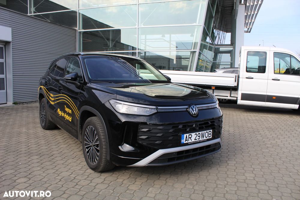 Volkswagen Tayron 1.5 eHybrid OPF DSG Life - 9