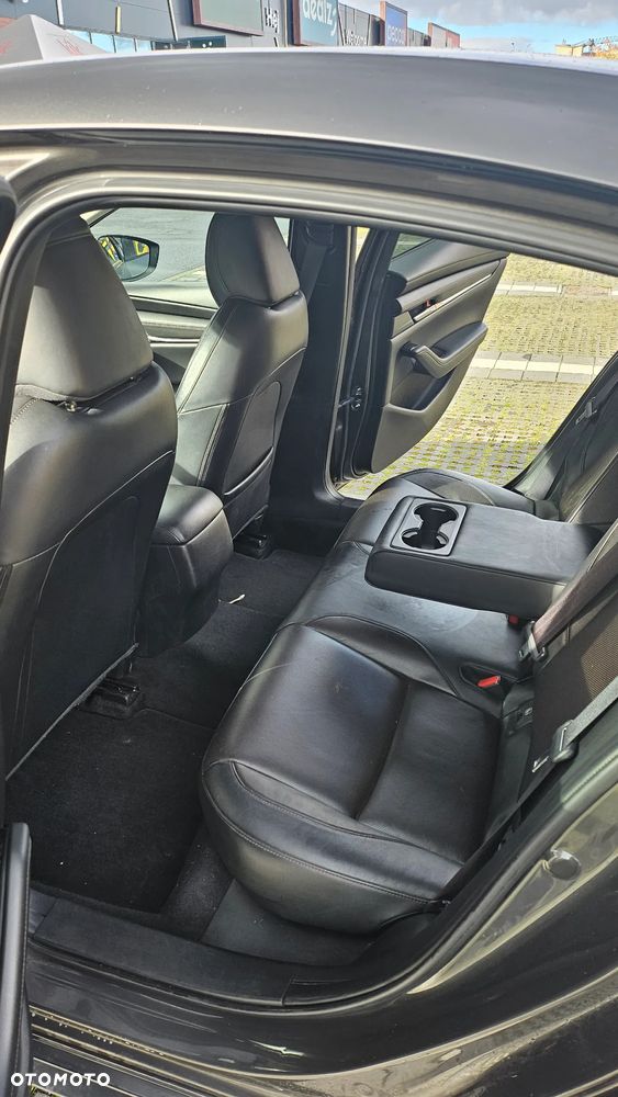 Mazda 3 - 8
