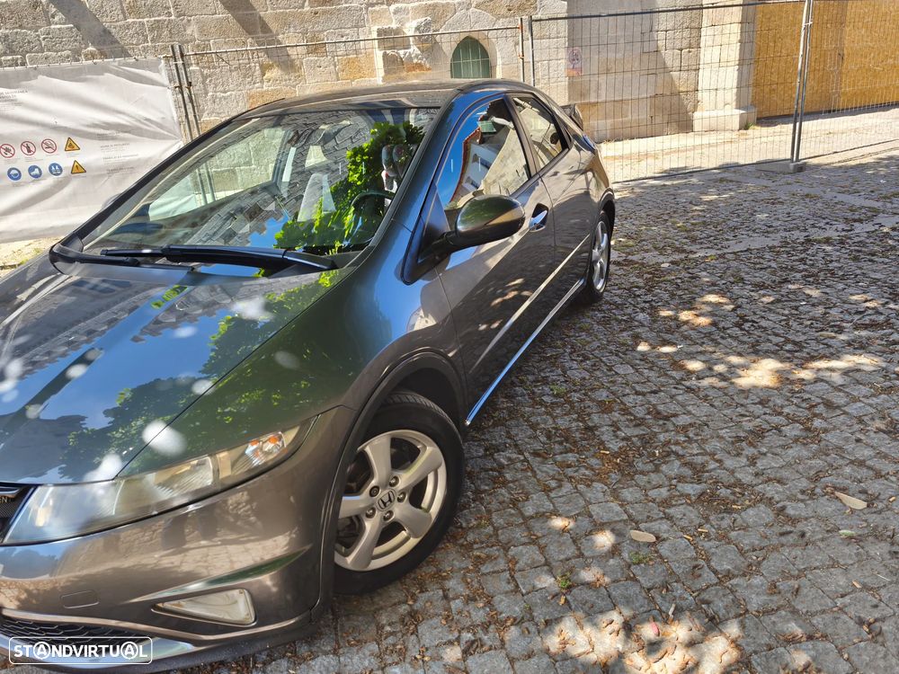 Honda Civic 1.4 i-VTEC Comfort - 6